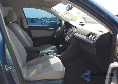 2018 Volkswagen Tiguan 2.0T S z USA, uszkodzony, nr VIN 3VV1B7AX7JM079850